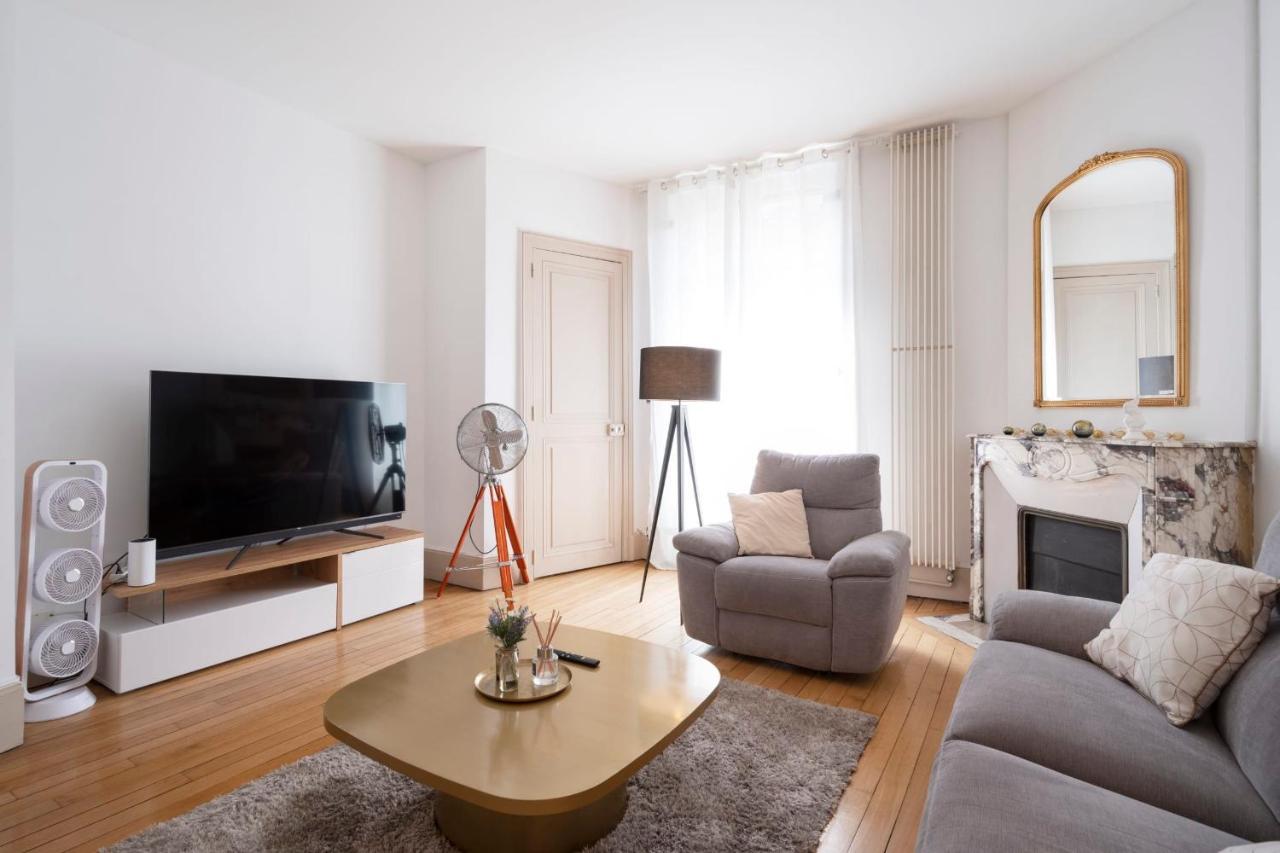 Luxe Poincare Apartment Nancy Bagian luar foto